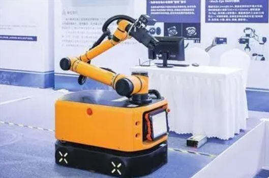 2023年機(jī)器人行業(yè)創(chuàng)新潮涌 43款新品發(fā)布背后的研發(fā)加速